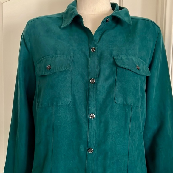 Croft & Barrow~2~Button Front Shirts / Green & Raspberry - Picture 7 of 16